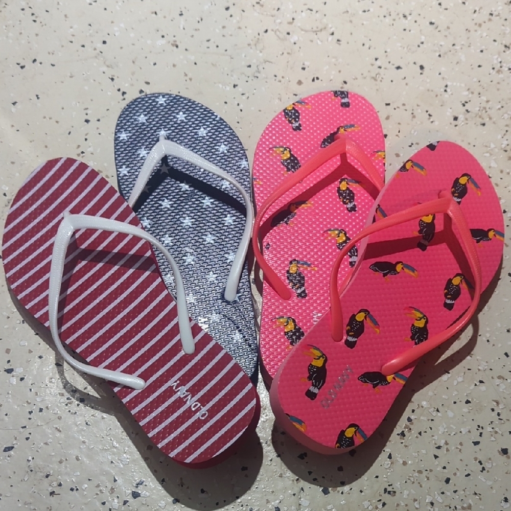 Old Navy Flip Flops
